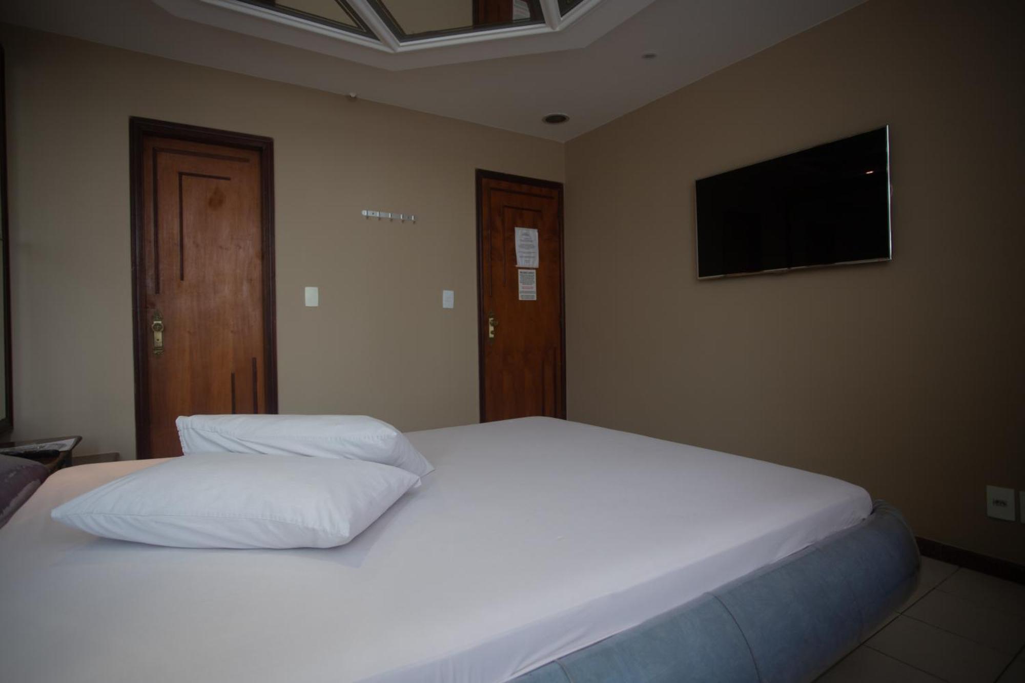 Motel Caricia (Adults Only) Rio de Janeiro Exterior photo