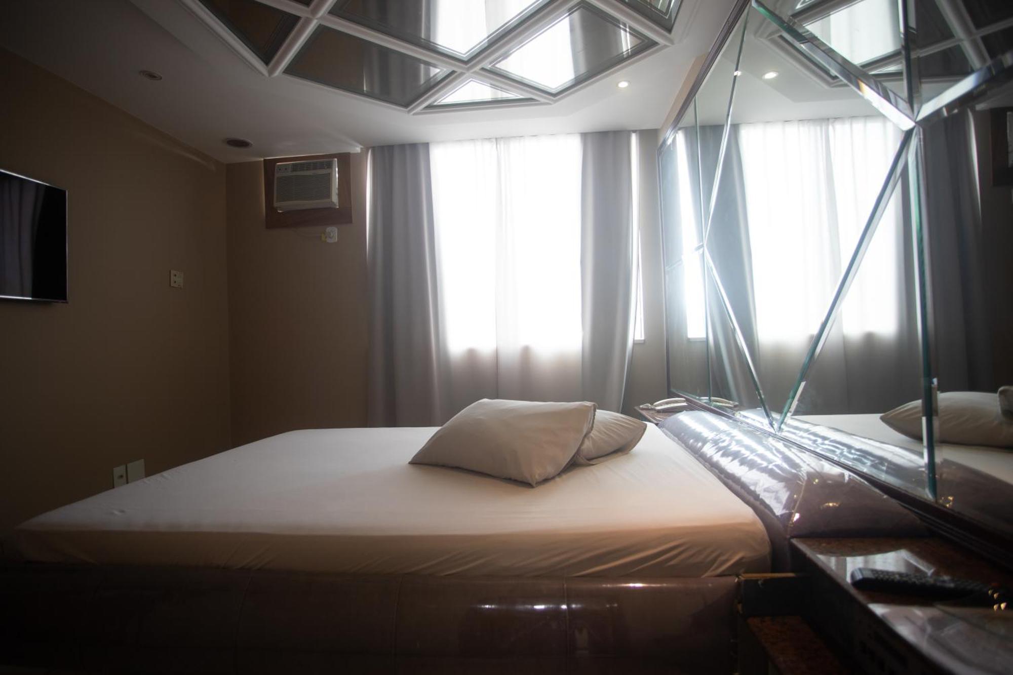 Motel Caricia (Adults Only) Rio de Janeiro Exterior photo